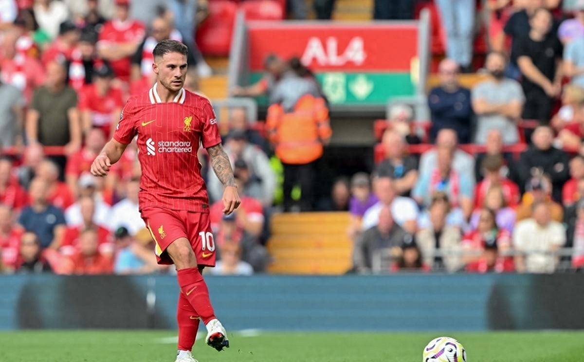 利物浦反败为胜,晋级前景看好,掌声雷动 利物浦反败为胜,晋级前景看好,掌声雷动