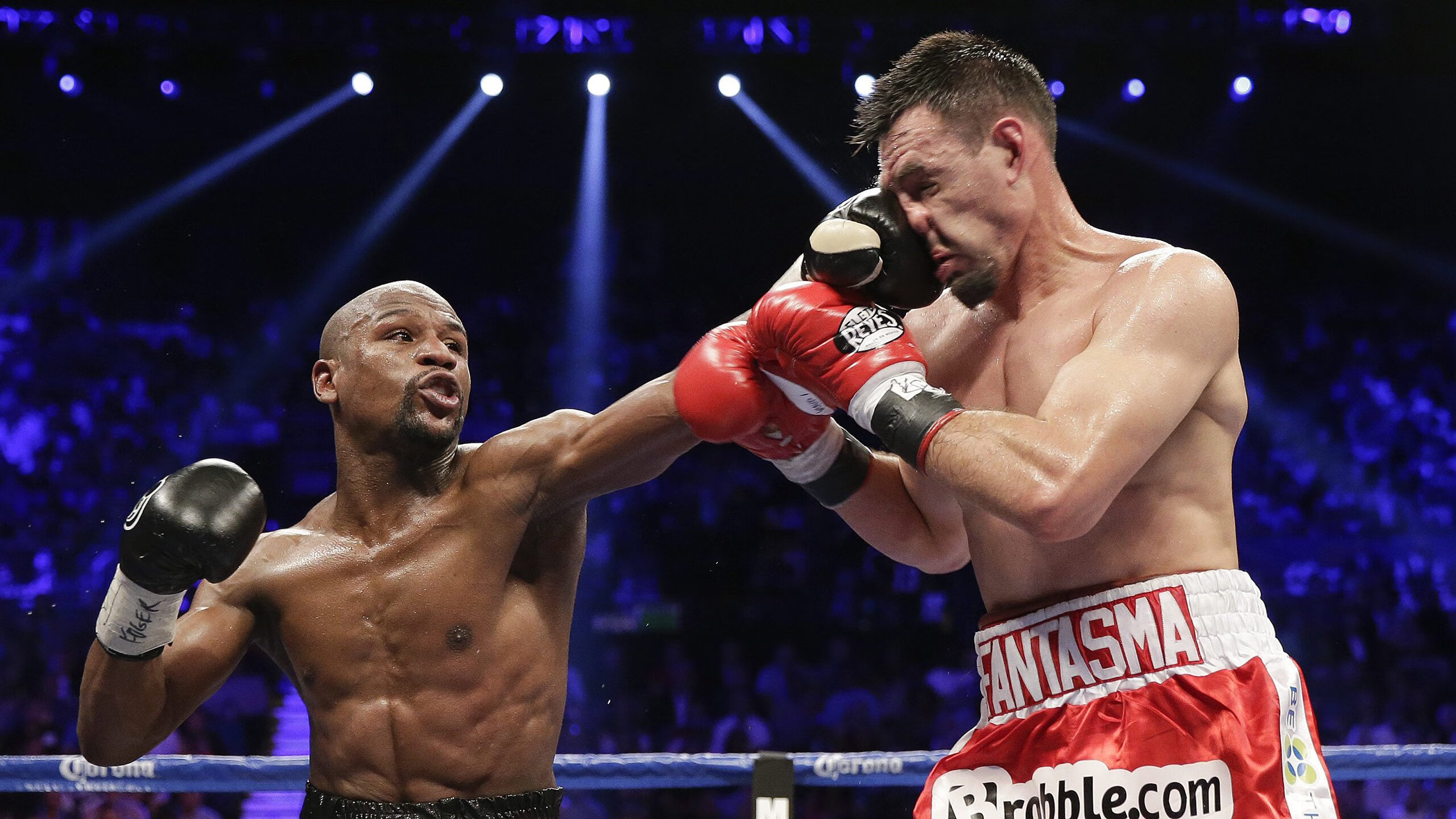 双线闪光，芬兰冰刀险胜暗藏玄机，NBA季后赛惊现克瓦拉茨赫利亚时刻